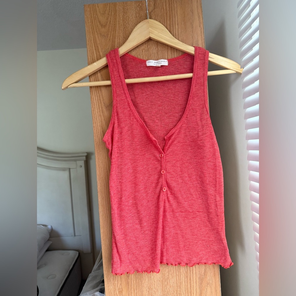 UO Top